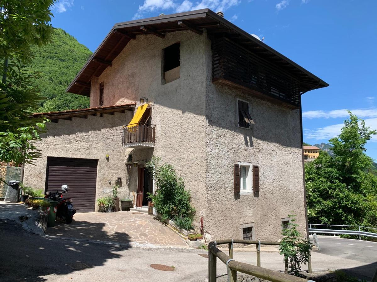 House Campi Leilighet Riva del Garda Eksteriør bilde